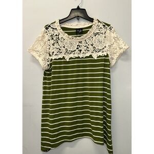 New Directions Women's Top Sz XL Olive Stripe Ivory Crochet Lace Accent SS (J)